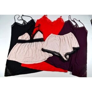 Victoria Secret Lot of 4  Nighties Lingerie Nightgowns Lace Size XS